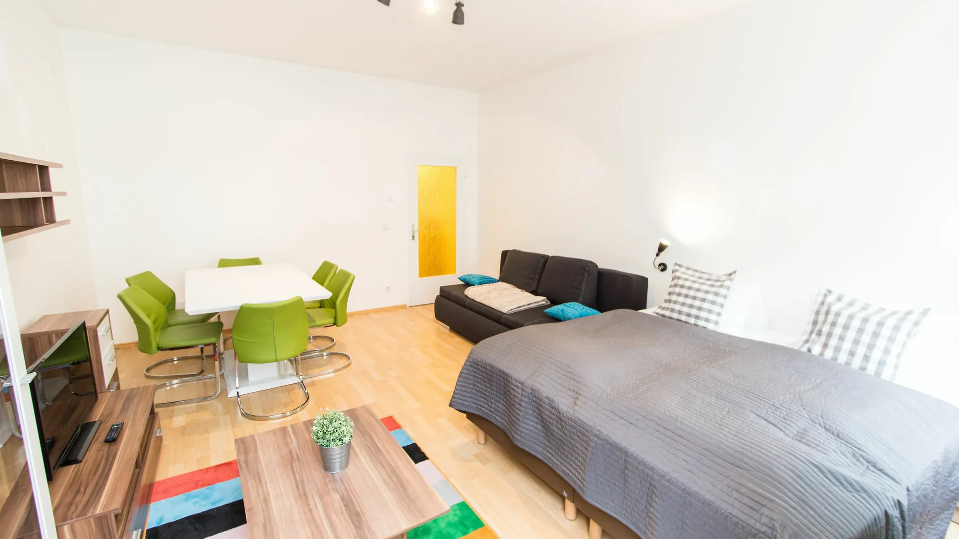 Apartment Knoellgasse Vienna 0*,  Austria